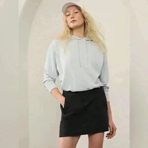 ATHLETA BROOKLYN MID RISE 16 SKORT SIZE 4